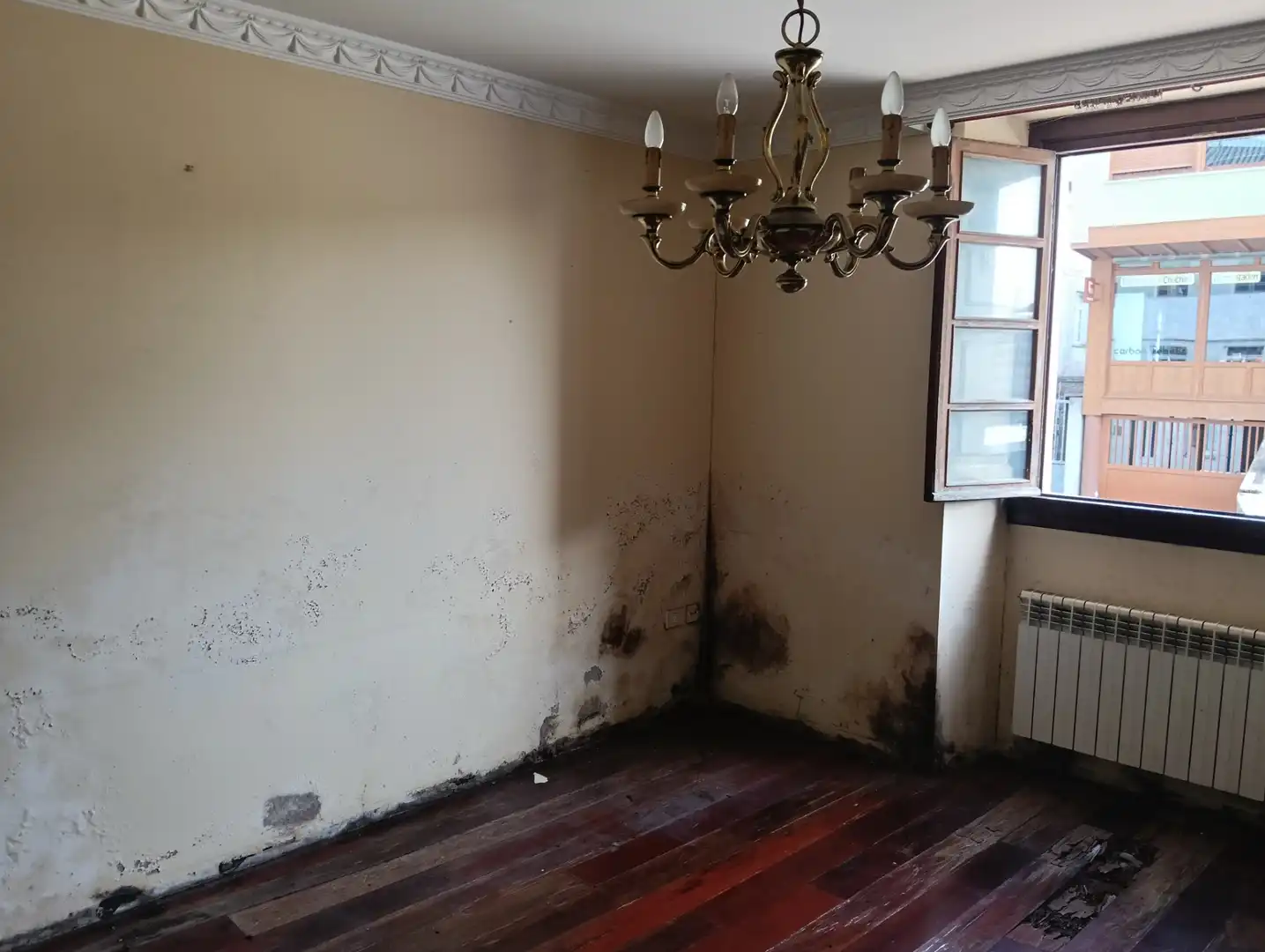 Menjador de Casa adosada en venda en Oza dos Ríos amb Calefacció, Jardí privat i Traster