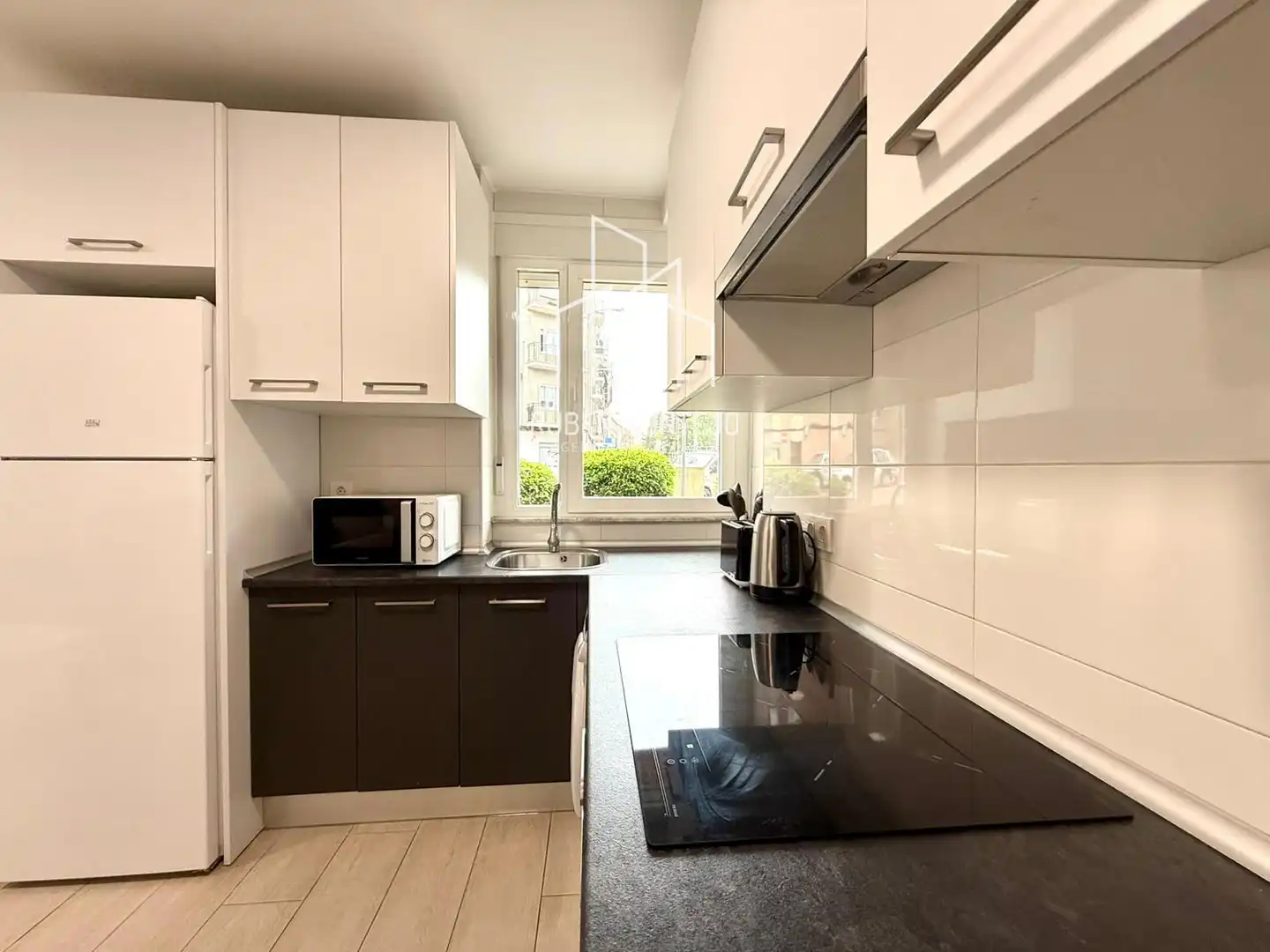 Cuina de Apartament de lloguer en Salamanca amb Aire condicionat, Calefacció i Moblat