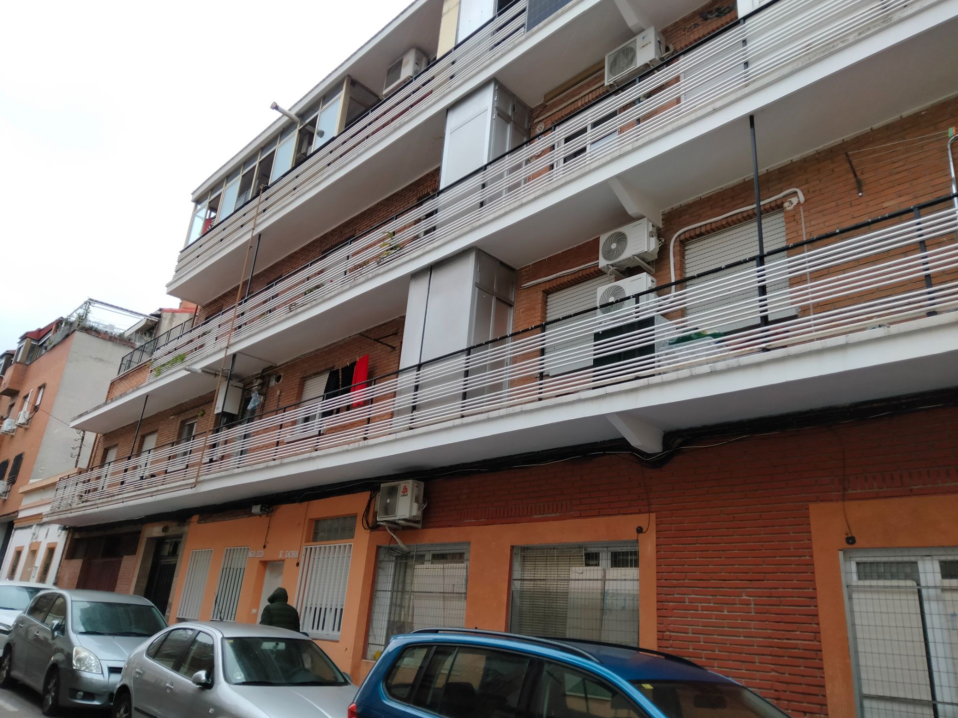 Vista exterior de Piso en venta en  Madrid Capital