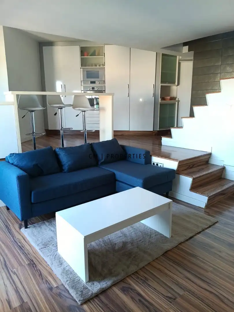 Living room of Attic for rent in Valencia  with Heating, Terrace and Furnished