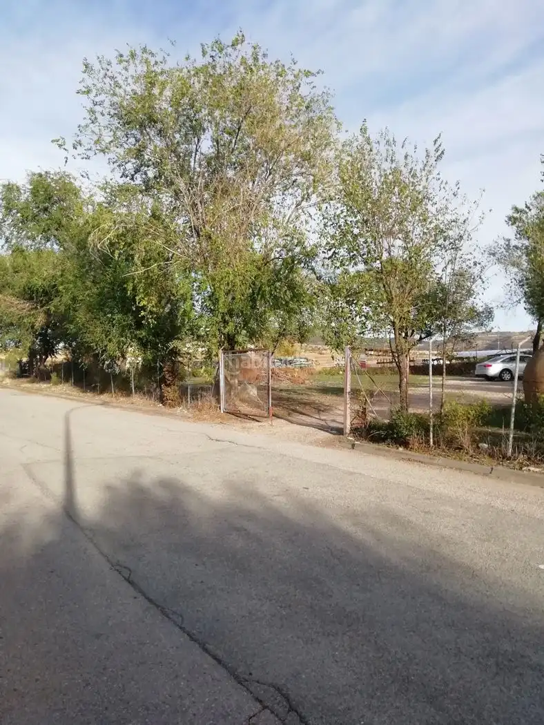 Industrial land for sale in GU-203 731P, imagen 7