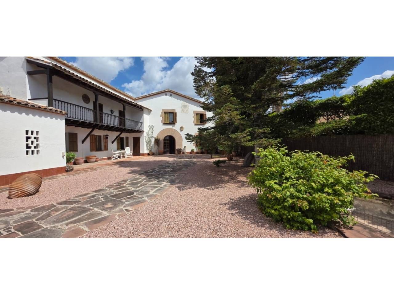 Vista exterior de Casa o xalet en venda en Les Franqueses del Vallès amb Calefacció, Jardí privat i Terrassa