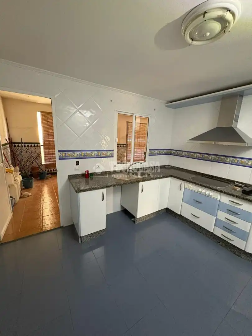 Cocina de Piso en venta en La Rinconada con Aire acondicionado, Calefacción y Terraza