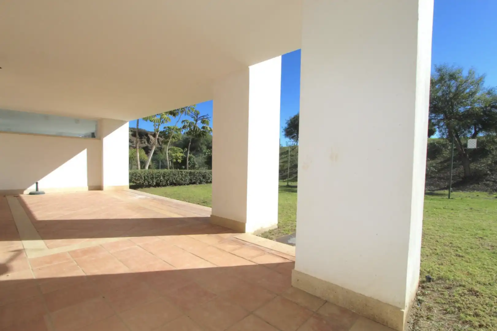 Jardí de Casa adosada en venda en Marbella amb Aire condicionat, Calefacció i Jardí privat