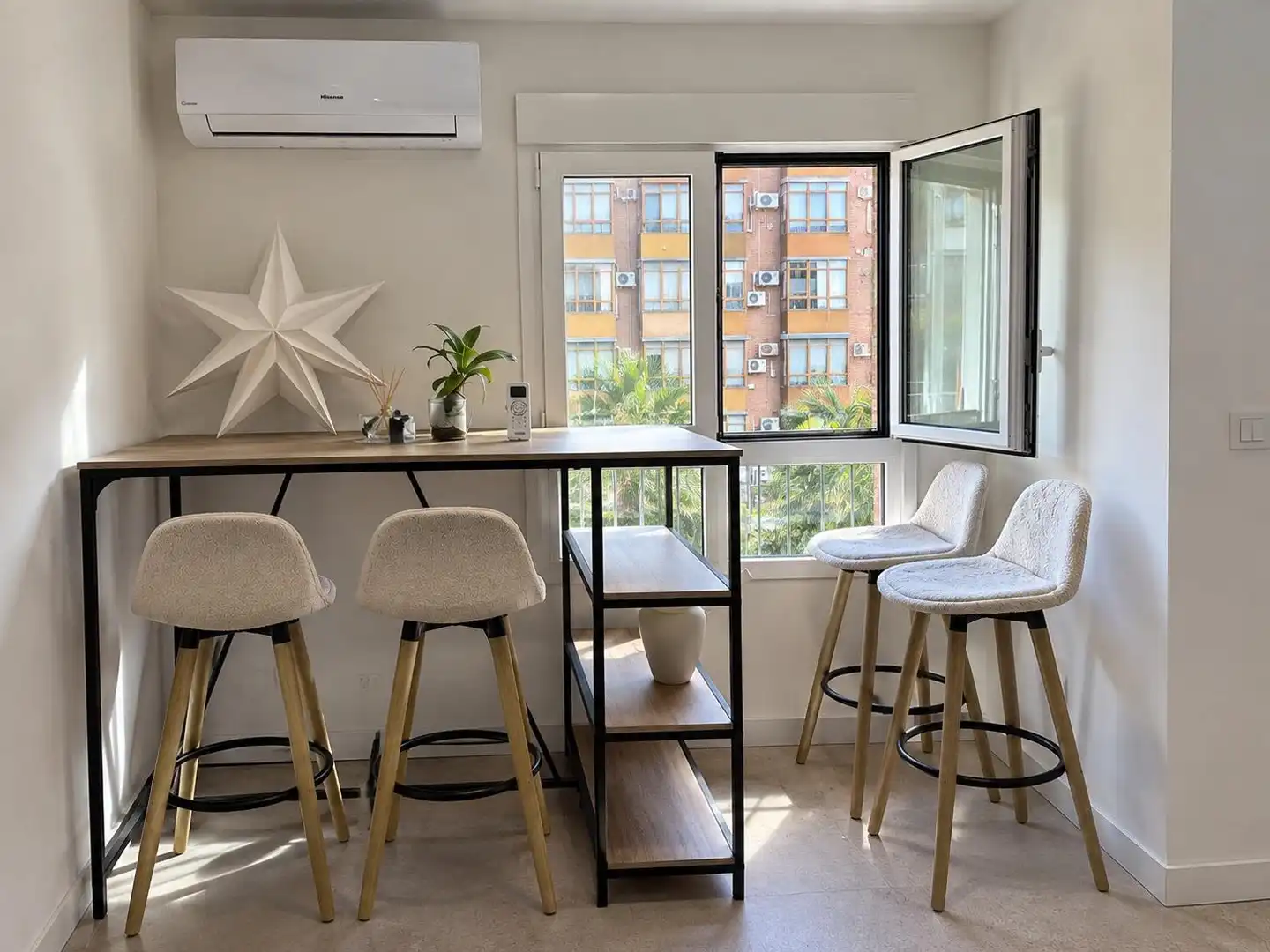 Flat for rent in PERIS Y VALERO, Russafa