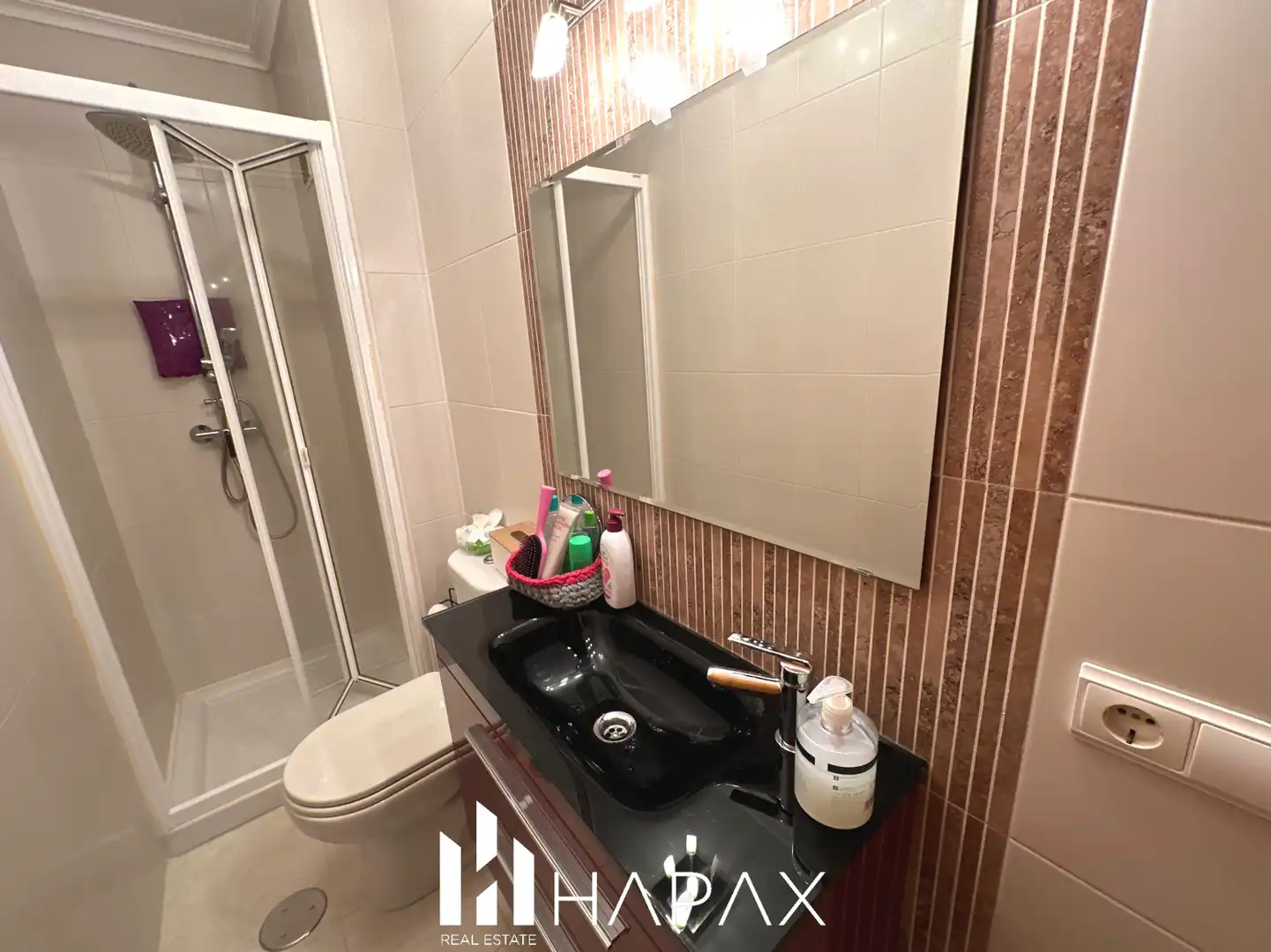 Baño de Piso en venta en Moriscos con Calefacción y Terraza
