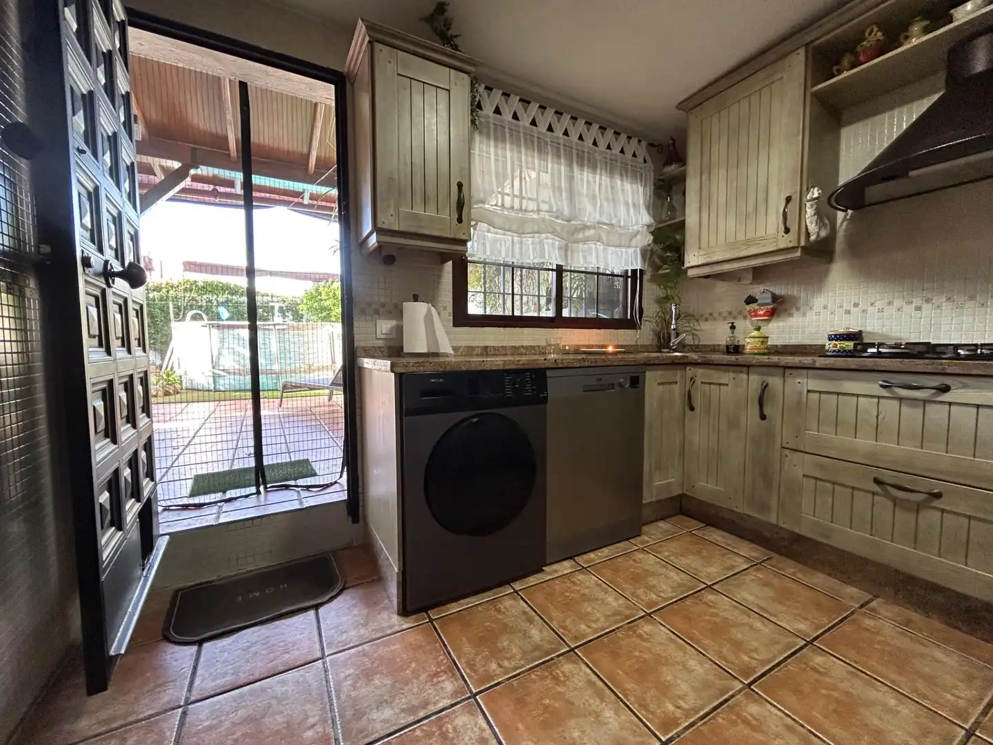 Cuina de Casa o xalet en venda en Córdoba amb Aire condicionat, Calefacció i Terrassa