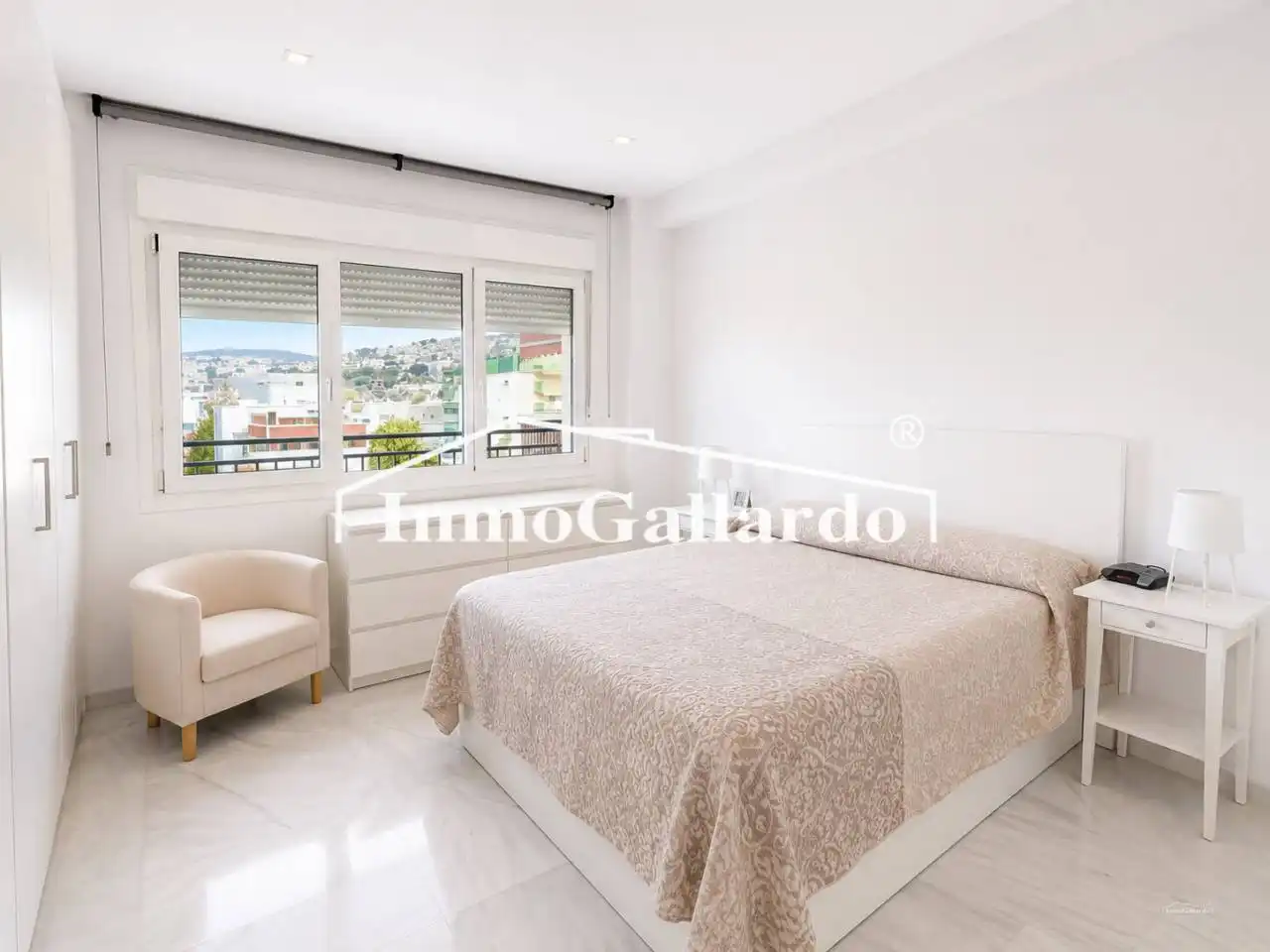 Habitación de Piso en venta en Málaga con Aire acondicionado, Calefacción y Terraza