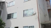 Vista exterior de Casa o xalet en venda en Neda amb Jardí privat