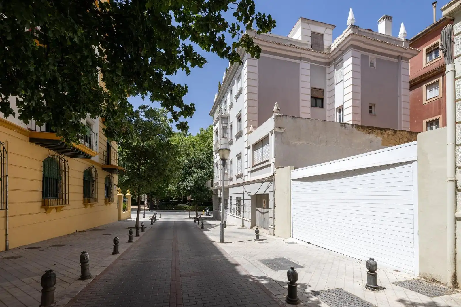 Vista exterior de Pis en venda en Granada amb Aire condicionat, Calefacció i Terrassa