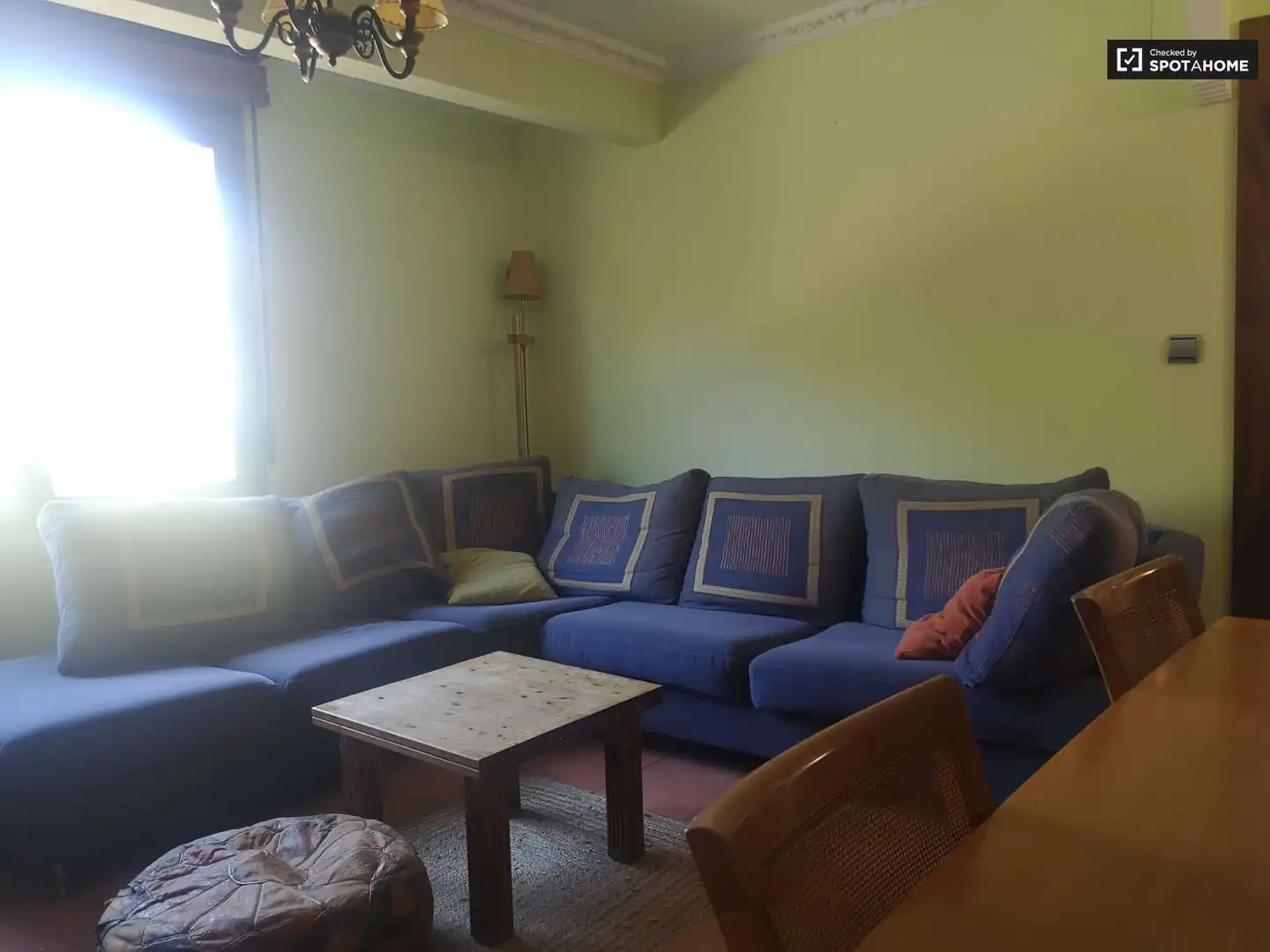 Sala de estar de Apartamento para compartir en Bilbao  con Aire acondicionado, Calefacción y Terraza