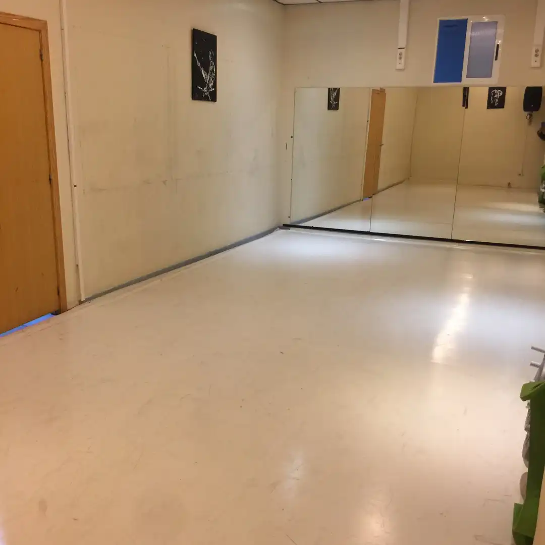 Local comercial en traspàs a Carrer de Xilxes 18, imagen 19