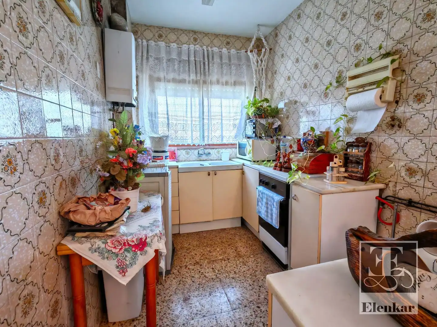 Cuina de Casa o xalet en venda en Calafell amb Calefacció, Jardí privat i Terrassa