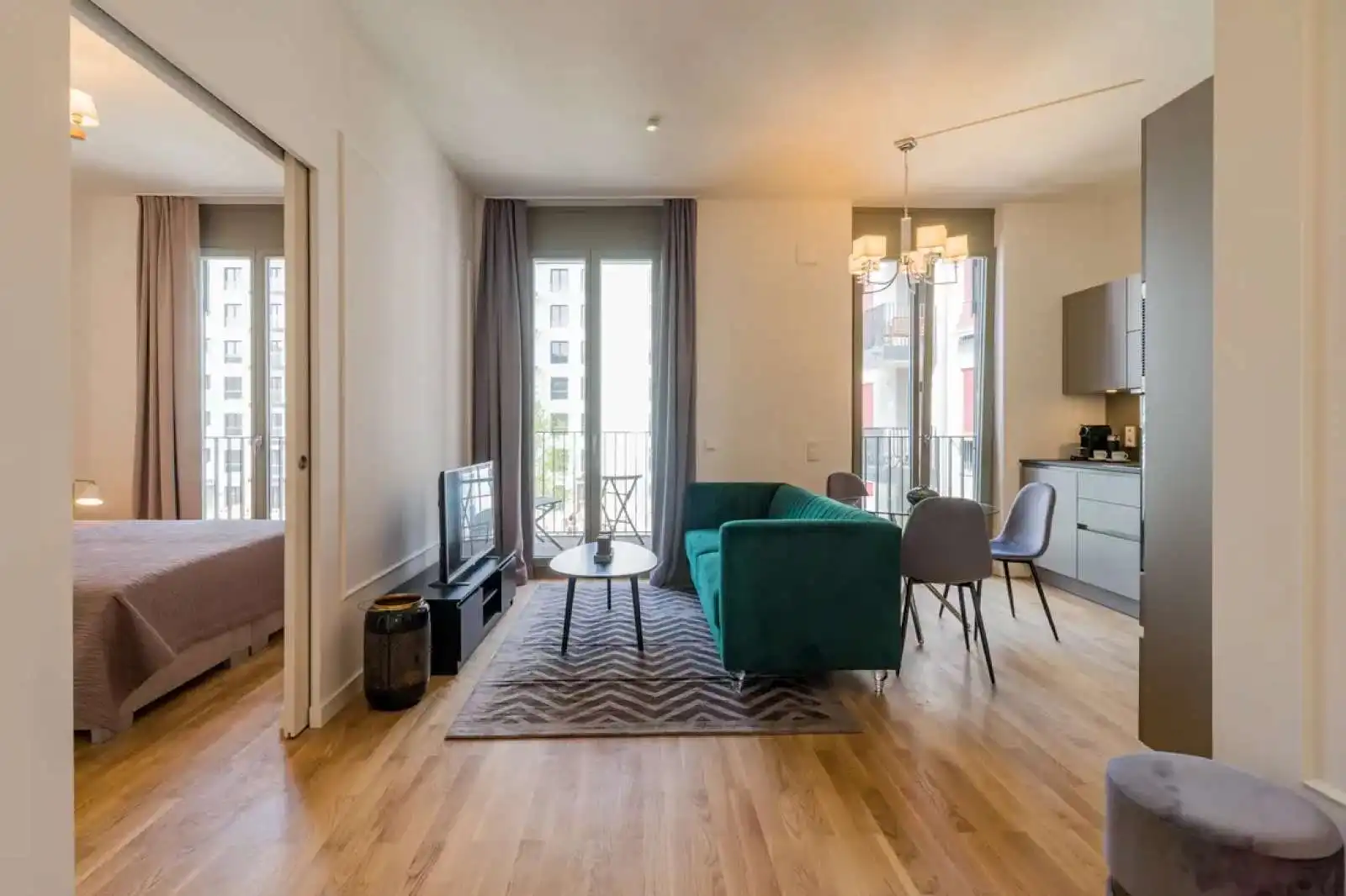 Sala d'estar de Apartament per a compartir en Nuñomoral amb Aire condicionat, Terrassa i Moblat