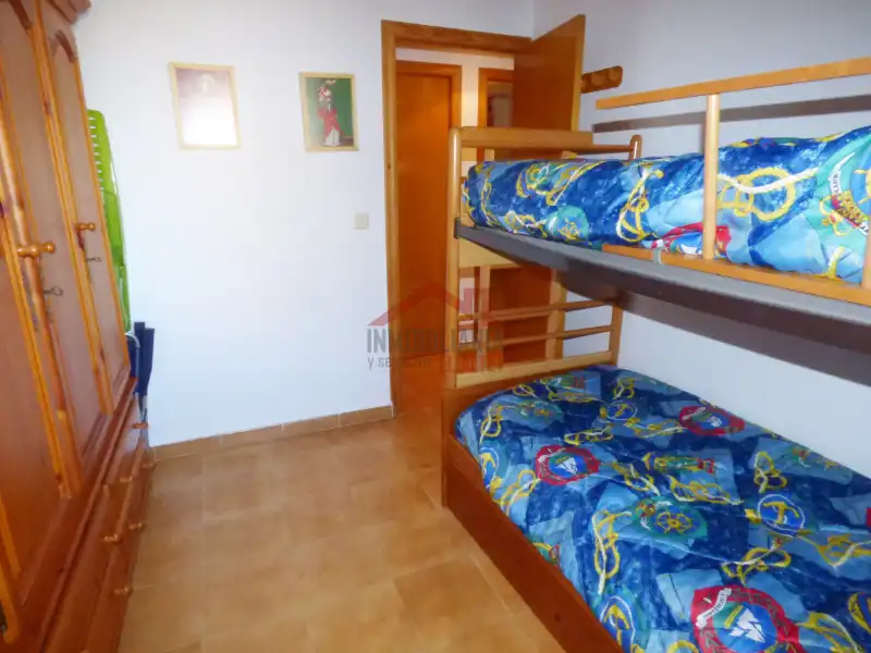 Apartments for rent in Calle Málaga, Los Arenales del Sol
