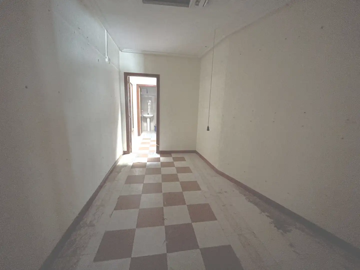 Local comercial de lloguer a Calle Zamora, imagen 15