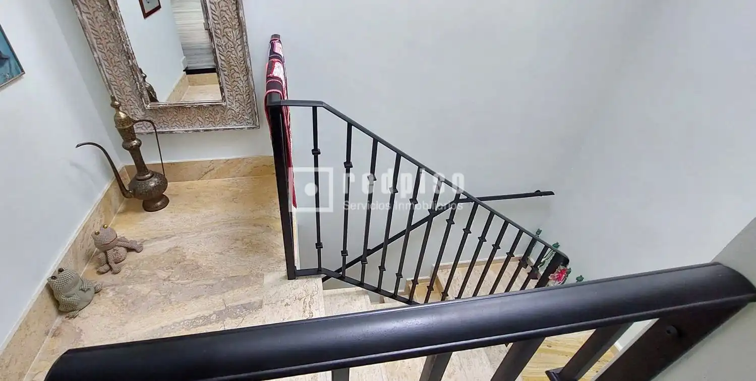 Balcony of Houses for sale in Malpica de Tajo  with Air Conditioner, Heating and Storage room