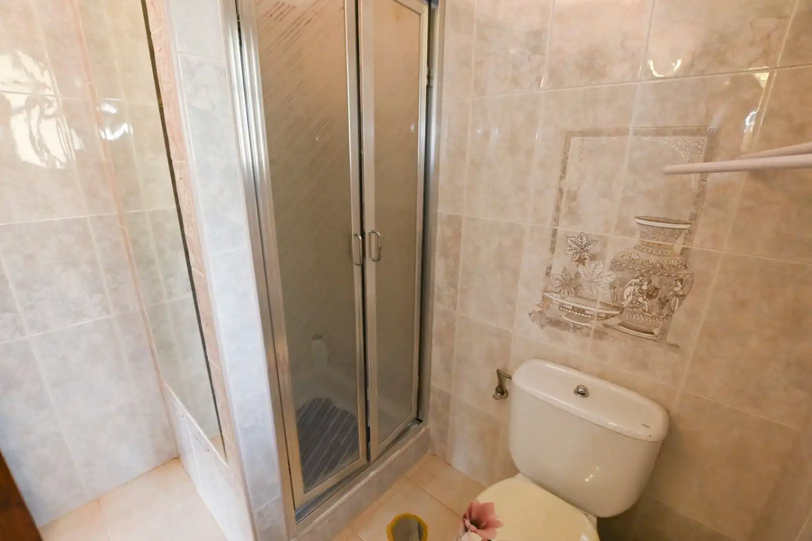Country homes for sale in Canuta