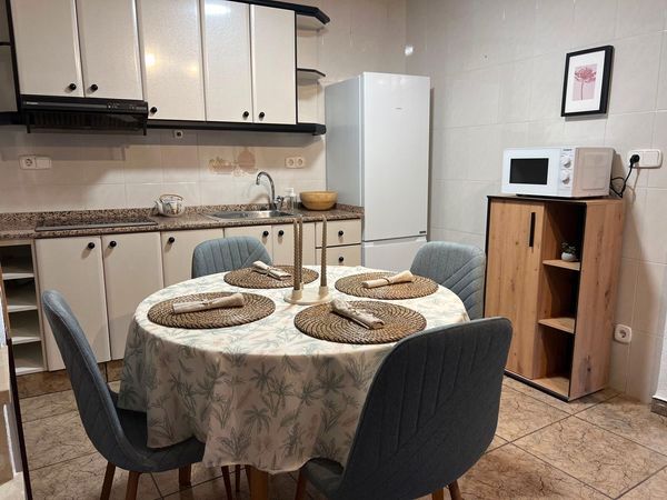 Cuina de Casa o xalet de lloguer en Segorbe amb Aire condicionat, Moblat i Microones