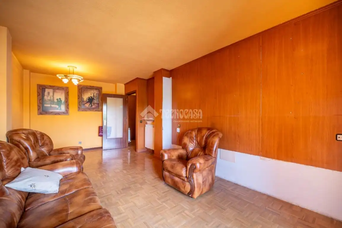 Sala d'estar de Pis en venda en Rivas-Vaciamadrid amb Aire condicionat, Parquet i Terrassa