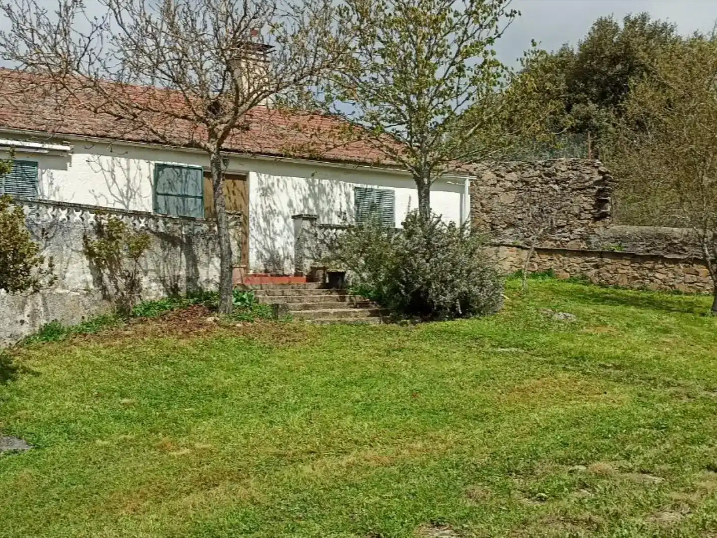 Planta baja en venta en Membribe de la Sierra con Amueblado