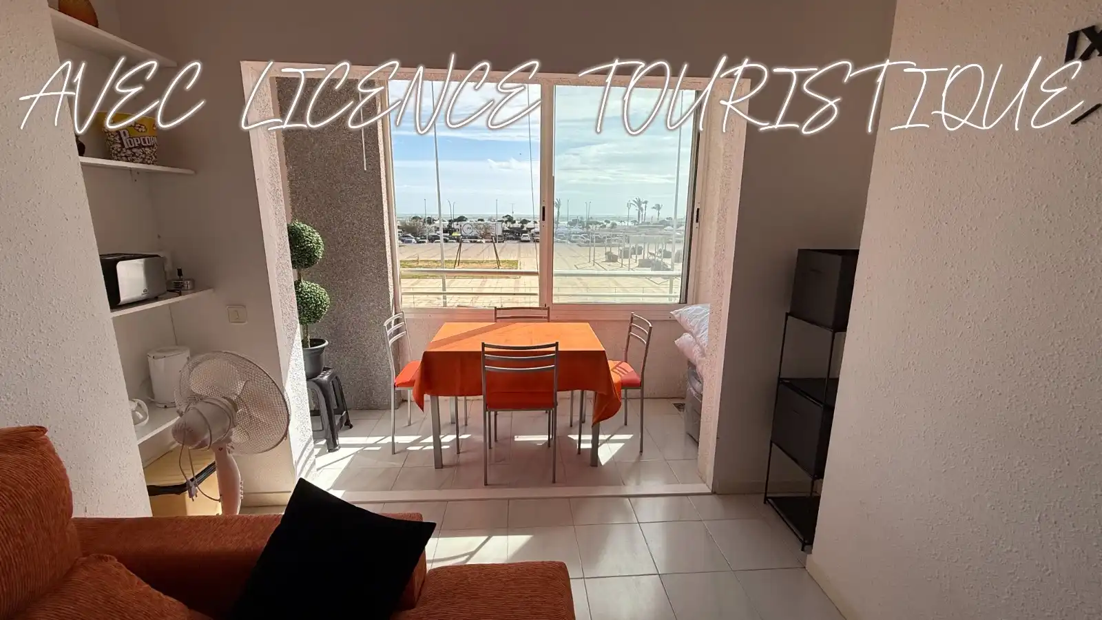 Estudio con ascensor en venta en Carrer Muga-Delta 17D