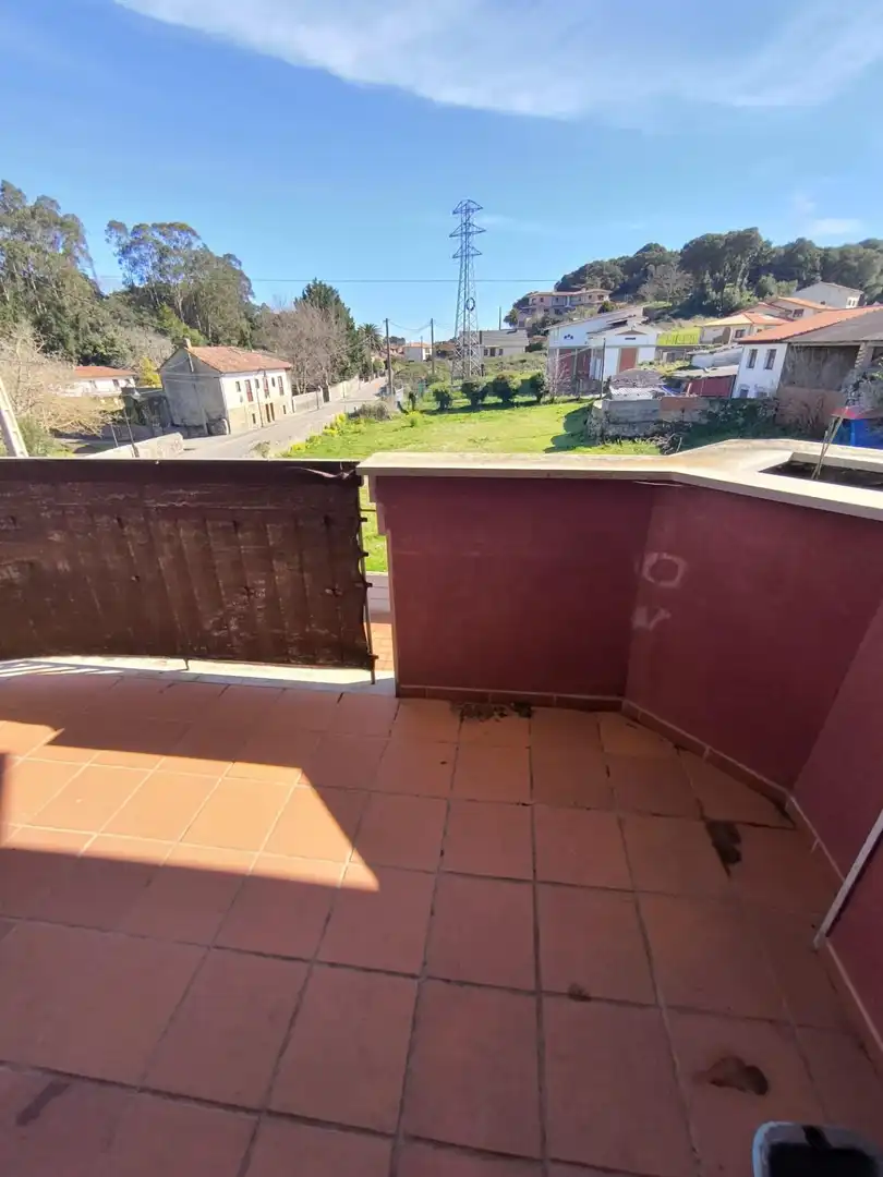 Balcony of Flat for sale in Llanes  with Heating, Private garden and Parquet flooring