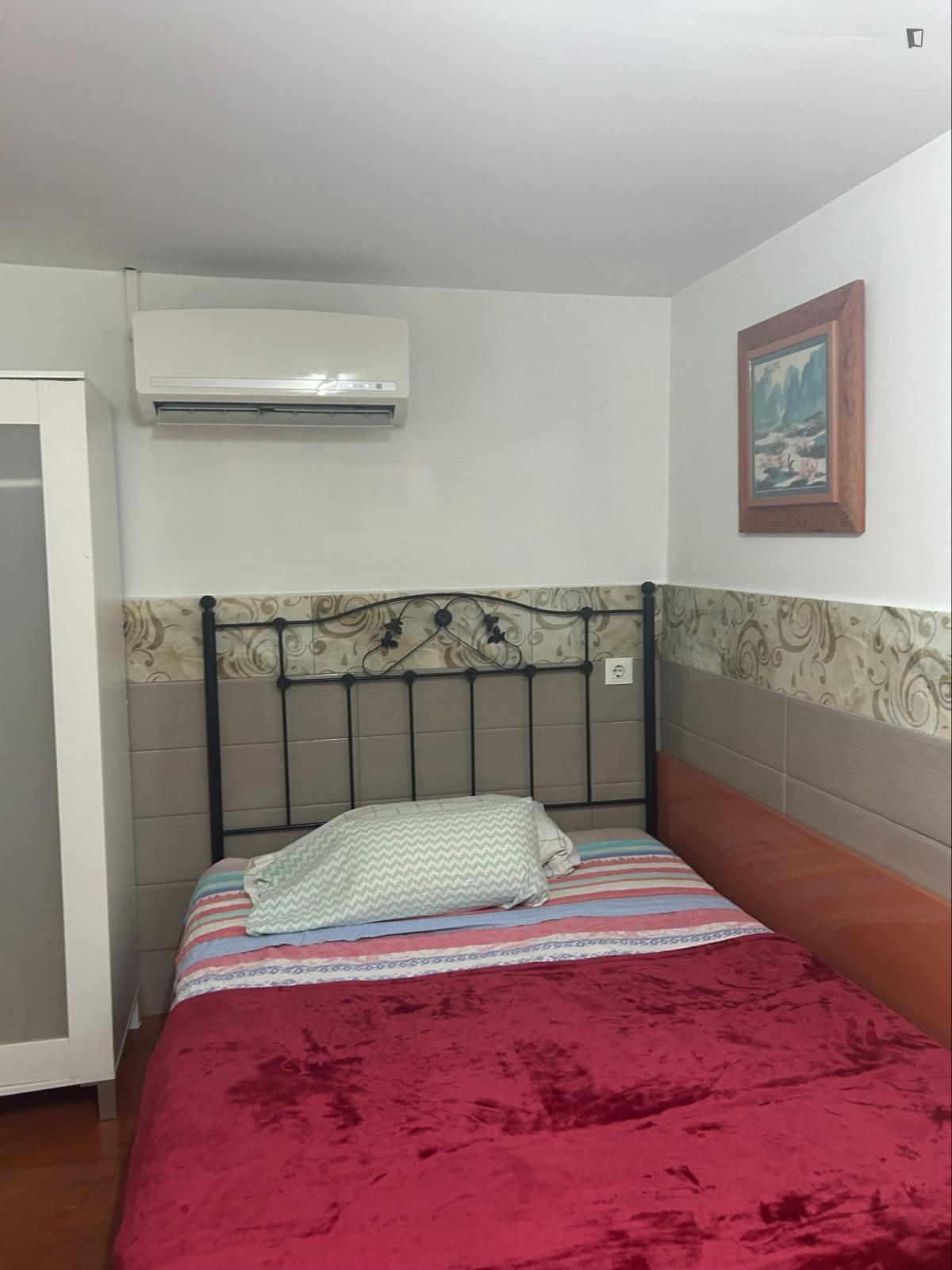 Schlafzimmer von Wohnungen zur Miete in L'Hospitalet de Llobregat mit Klimaanlage, Heizung und Möbliert