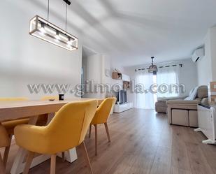 Dining room of Flat for sale in Vélez-Málaga  with Air Conditioner, Terrace and Furnished