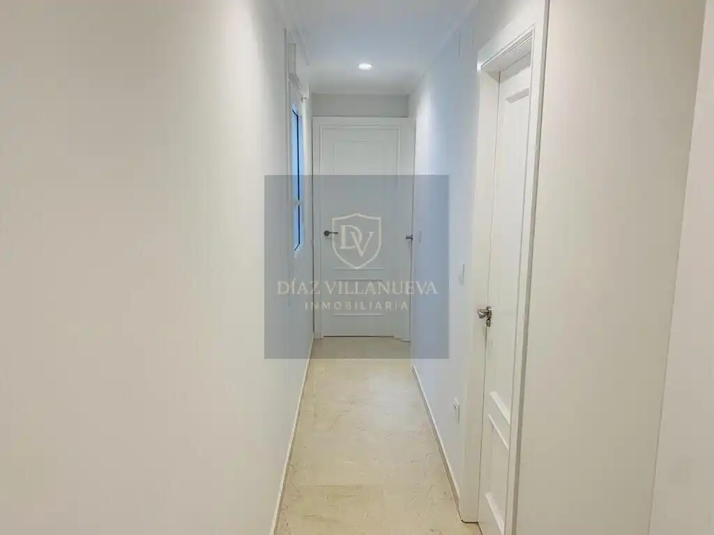 Piso en venta en Alicante / Alacant
