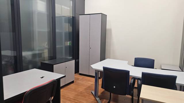 Oficina en Alquiler en Costabella