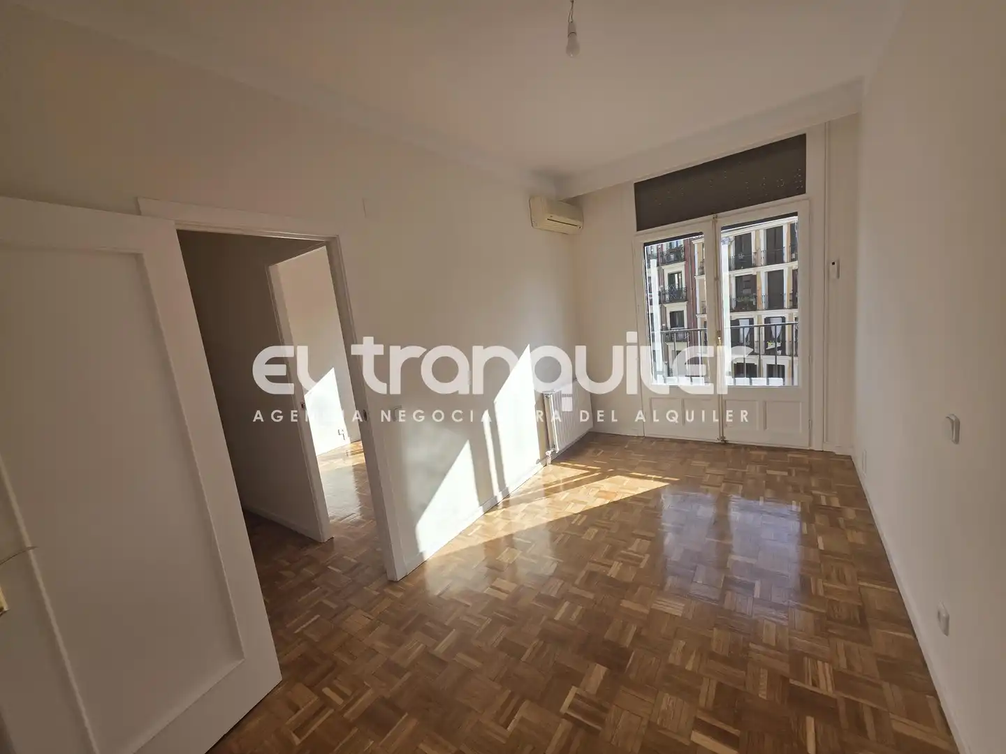 Flat for rent in Plaza Lavapies, Embajadores - Lavapiés