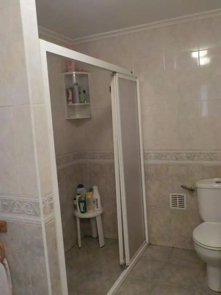 Casa con jardín en venta en Piñeiros- Freixeiro, imagen 5