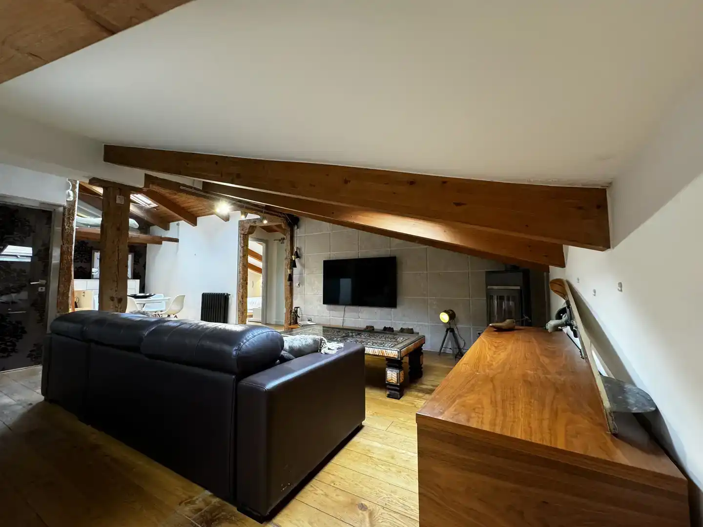 Sala d'estar de Pis en venda en Burgos Capital amb Aire condicionat