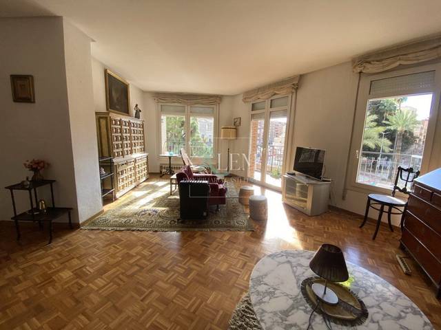 Piso en Venta en Plaza Illes Columbretes