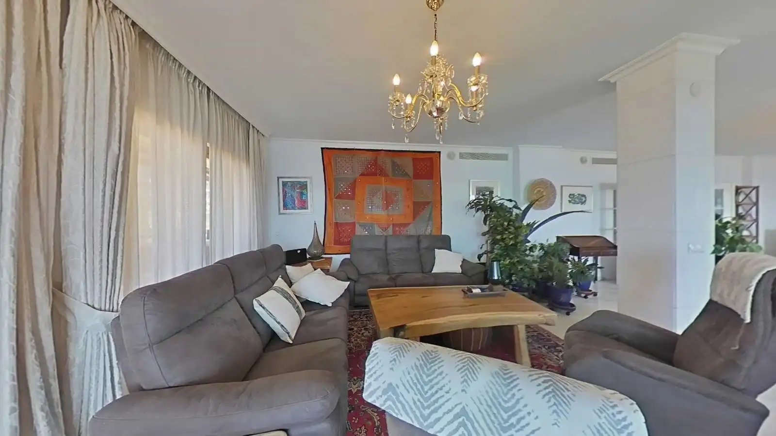 Sala d'estar de Apartament en venda en Fuengirola amb Aire condicionat, Calefacció i Terrassa