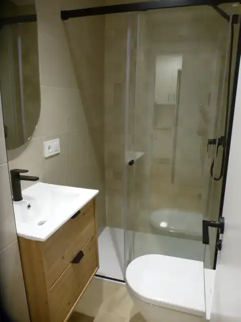 Bathroom of Apartments for rent in Murcia  with Air Conditioner, Heating and Furnished