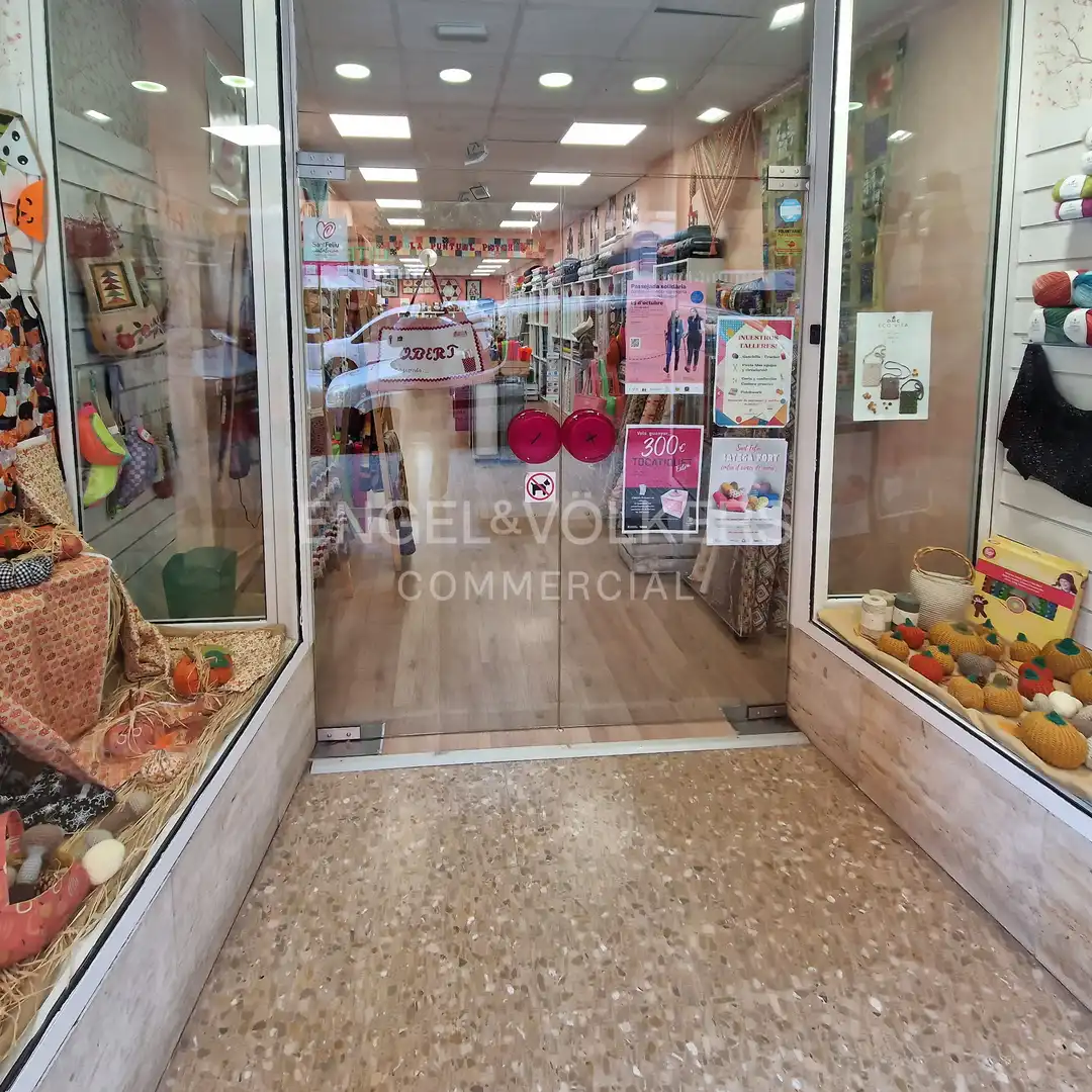 Local comercial en venda a Centre - Can Nadal, imagen 4