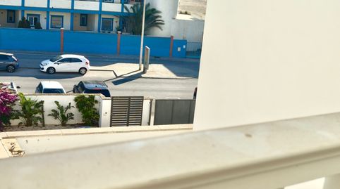Foto 3 de Pis de lloguer a Calle Pintor Guillermo Pérez Villalta, 32, Tarifa ciudad, Tarifa