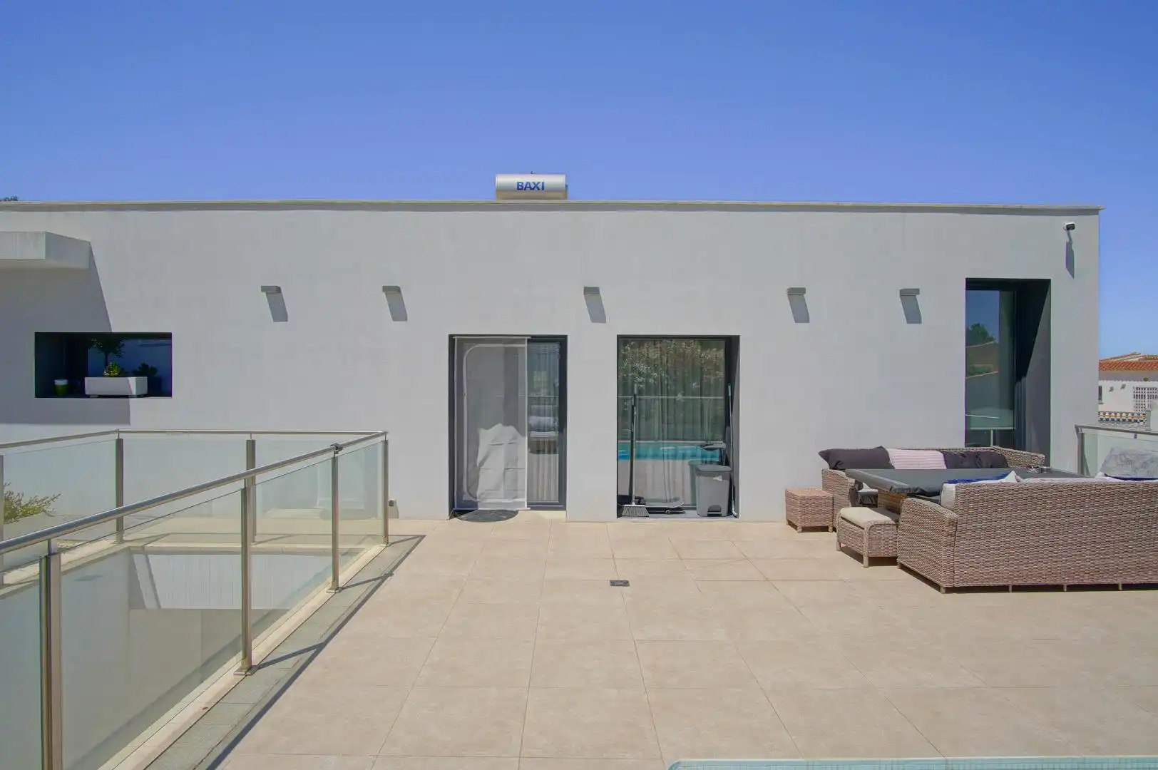 Chalet con piscina en venta en Cumbre del Sol, imagen 12