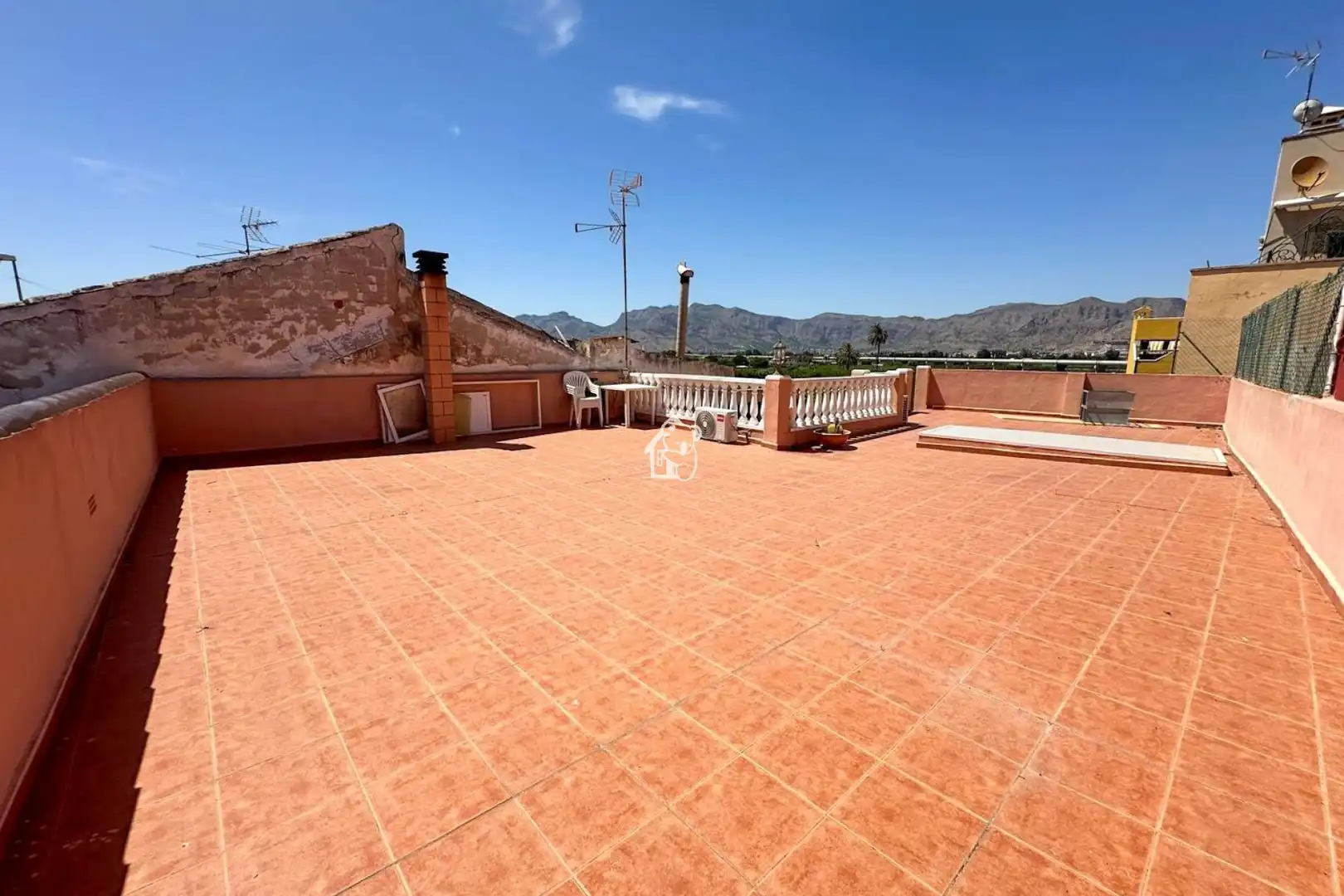 Terrassa de Casa o xalet en venda en Orihuela amb Aire condicionat, Jardí privat i Terrassa