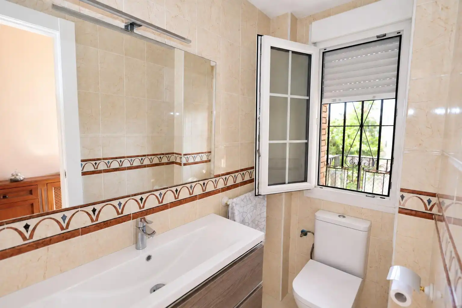 Casa aparellada en venda a Calle CEUTA, imagen 65