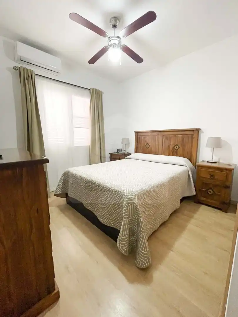 Dormitori de Casa o xalet en venda en Vélez-Málaga amb Aire condicionat, Calefacció i Jardí privat