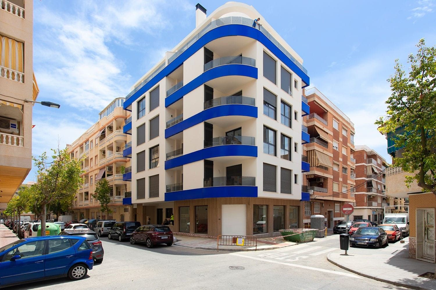Vista exterior de Pis en venda en Torrevieja amb Aire condicionat, Terrassa i Piscina