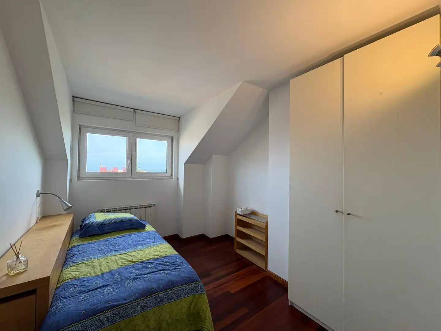 Habitación de Ático en venta en Suances con Calefacción, Trastero y Amueblado