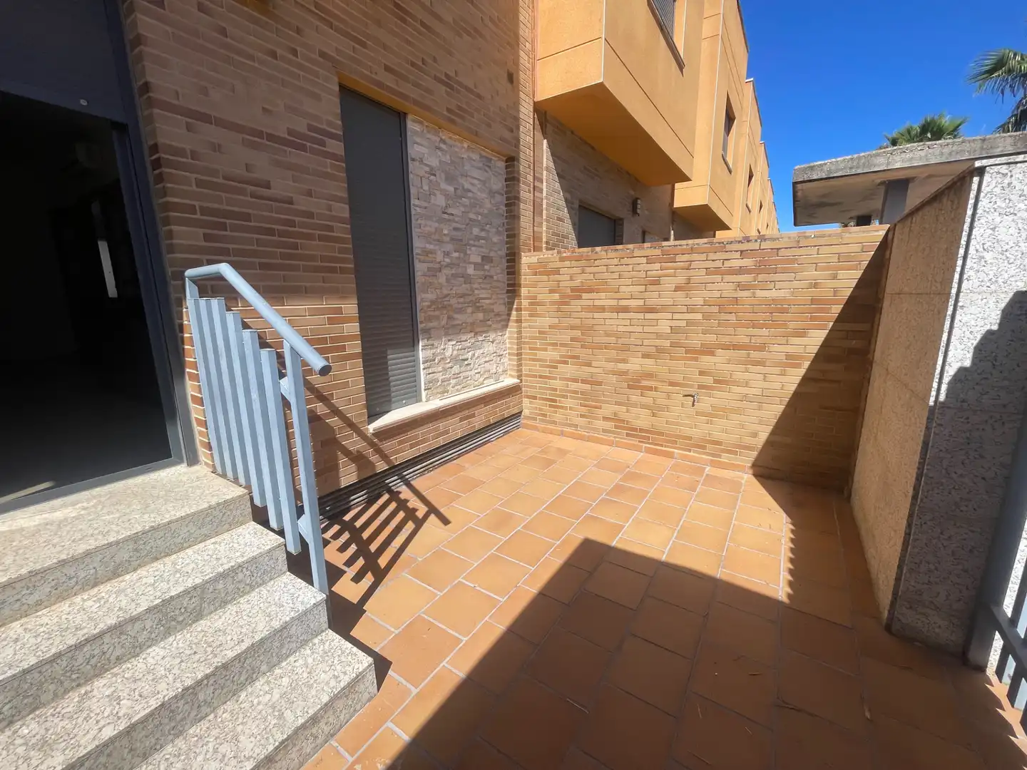 Adossat amb terrassa en venda a Calle Fuente de Cantos, imagen 58