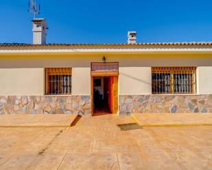 Exterior view of House or chalet for sale in Torremanzanas / La Torre de les Maçanes  with Air Conditioner and Terrace
