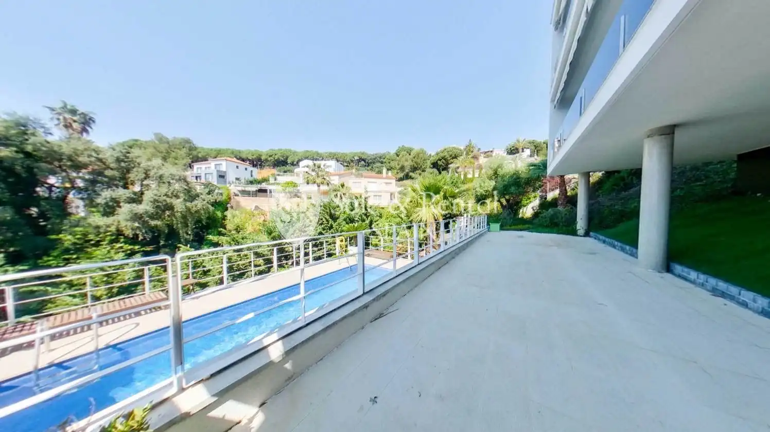 Vista exterior de Casa o xalet en venda en Lloret de Mar amb Aire condicionat, Jardí privat i Terrassa