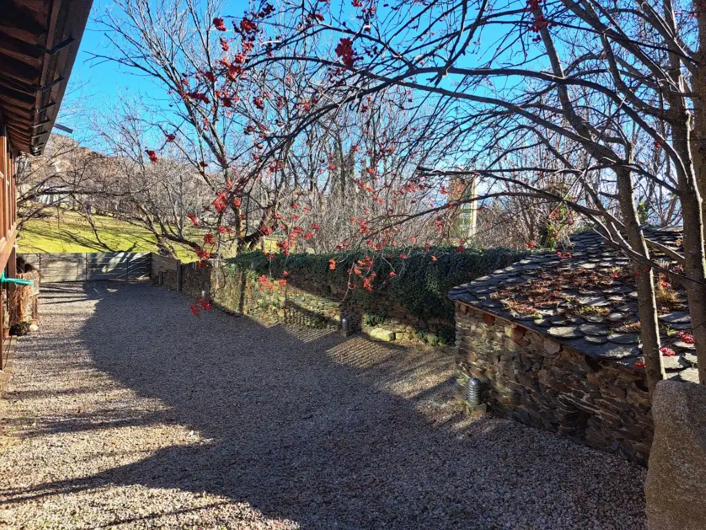 Jardí de Dúplex en venda en Guils de Cerdanya amb Calefacció, Parquet i Traster