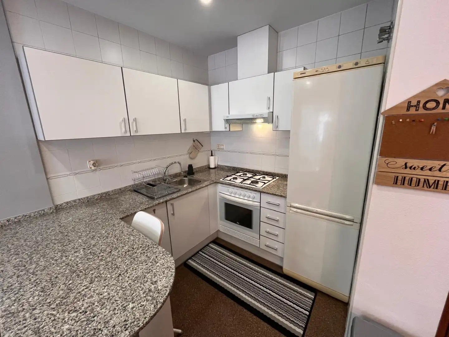 Küche von Wohnung zur Miete in Valencia mit Klimaanlage, Heizung und Möbliert